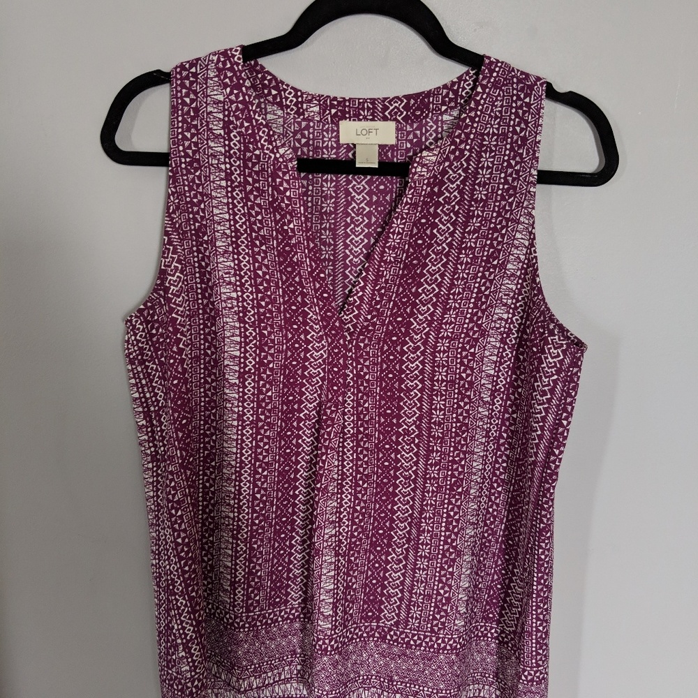 Loft Sleeveless Top Size S
